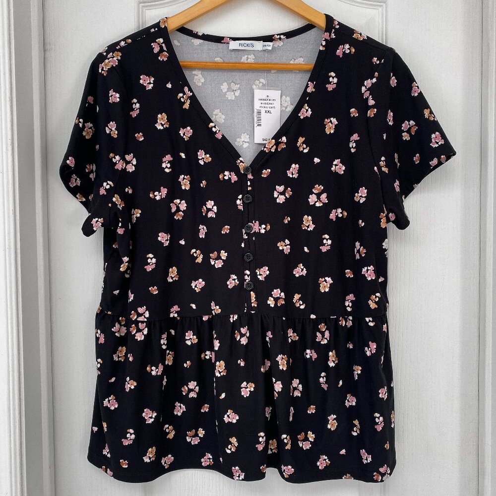 Ricki's Black Floral Button Front Peplum Blouse - XXL NWT